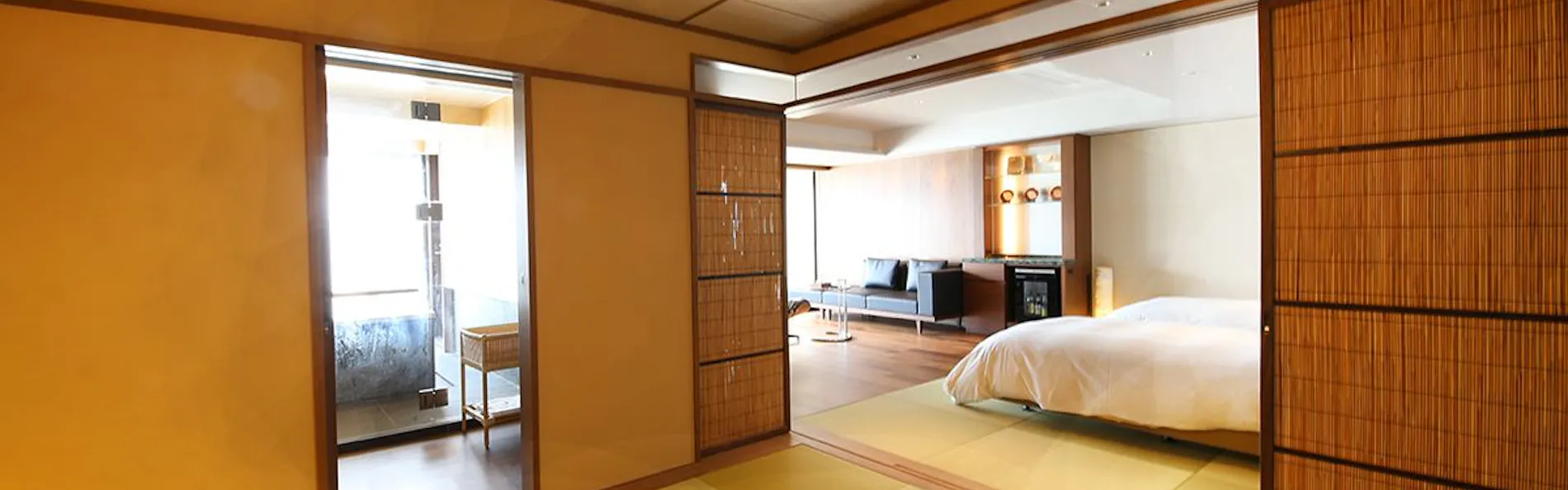 游水亭 いさごや