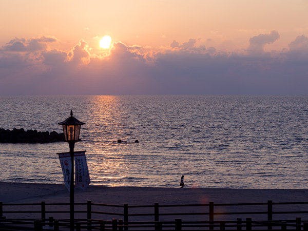 游水亭　いさごや