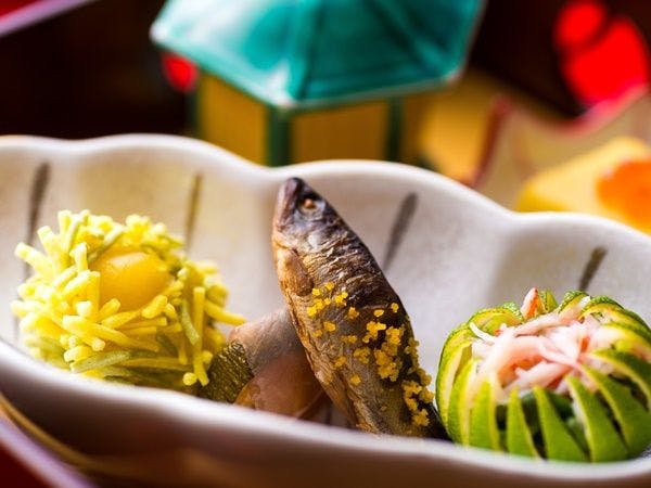 春日ホテル