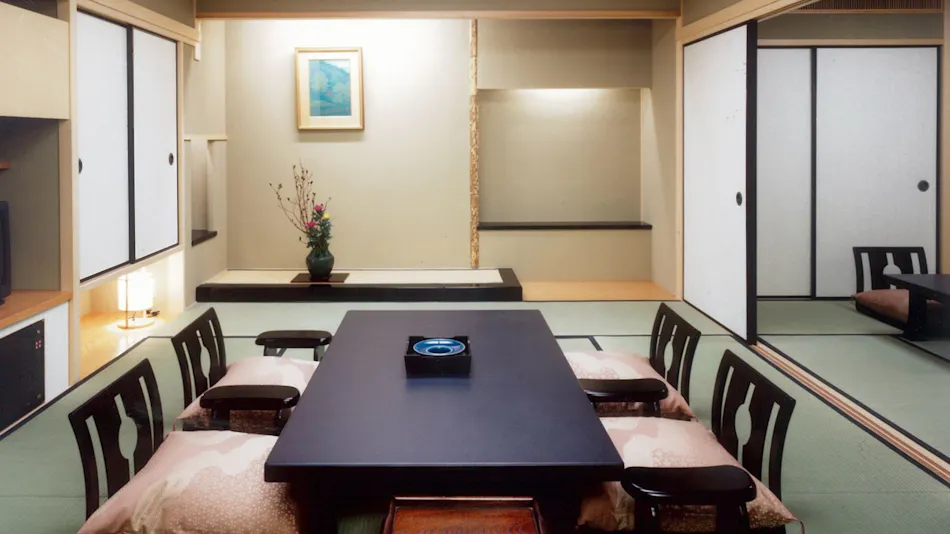 Kasuga Hotel