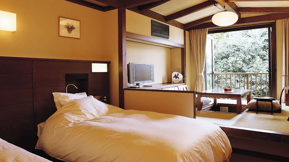 Kasuga Hotel