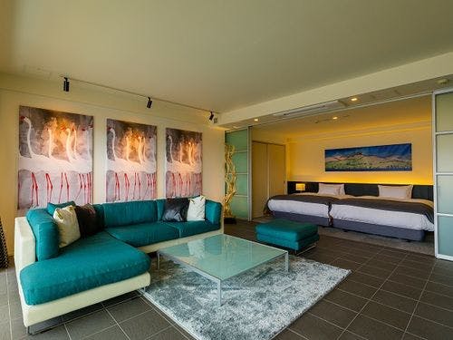 オーシャンスイート1002(90平米)