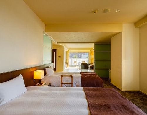 ユニバーサルツイン(70平米)