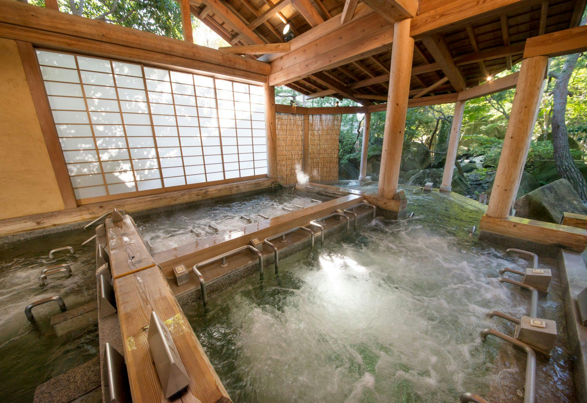 ホテル花水木