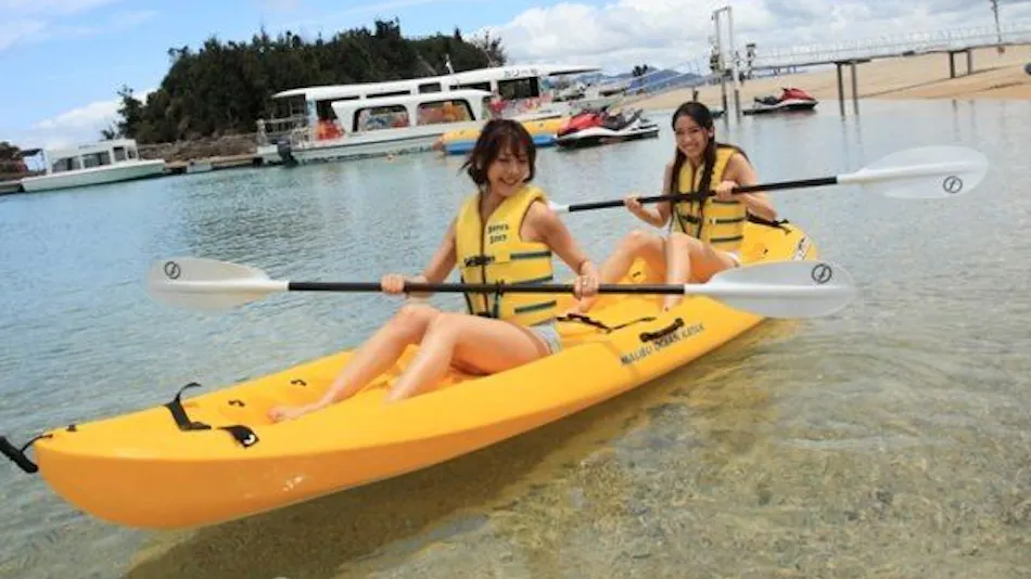 OKINAWA KARIYUSHI RESORT EXES ONNA
