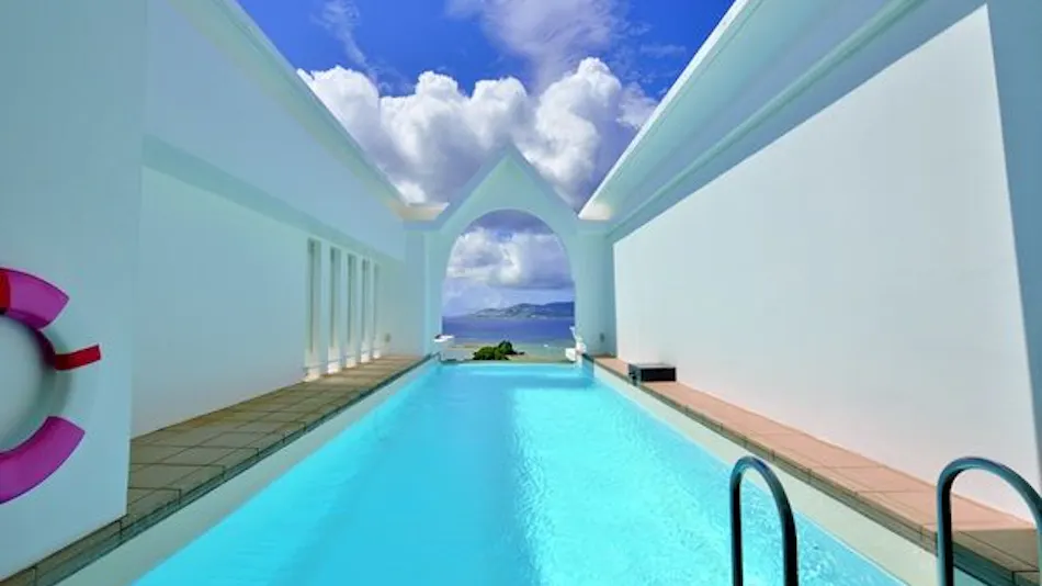 OKINAWA KARIYUSHI RESORT EXES ONNA