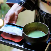 도착하시면 말차로 잠시 휴식을 취해 보세요.