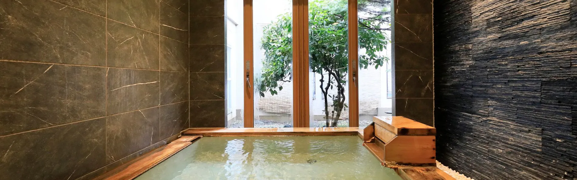 割烹旅館 若松