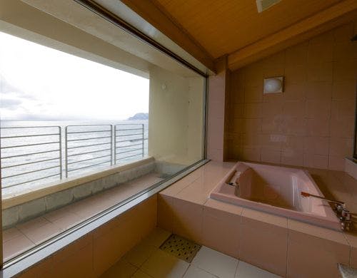【新館】メゾネットルーム～展望風呂～