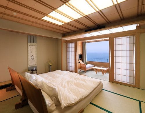 【新館】和室二間～廊下～