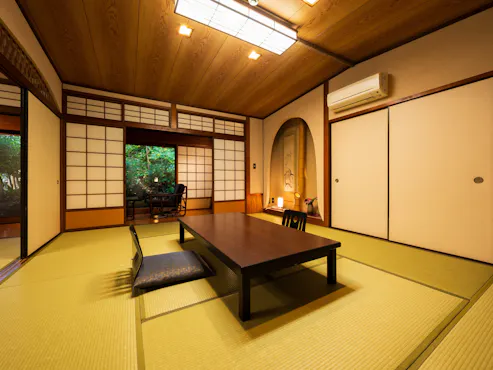 【Momiji】10 เสื่อ + 10 เสื่อ + ห้องชงชา / อ่างอาบน้ำหินฮิโนกิ