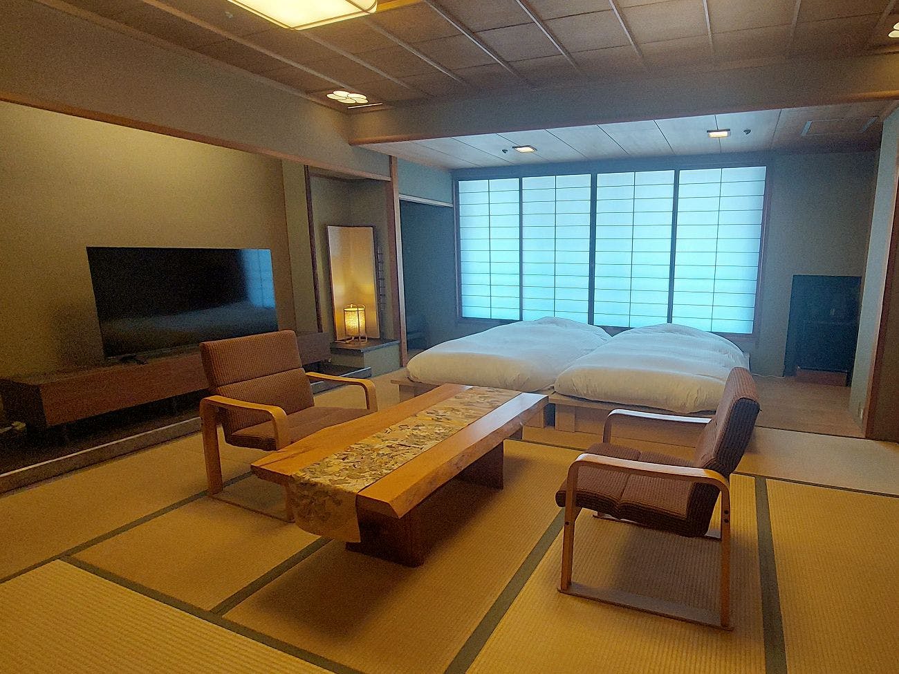 Dilarang merokok: Twin gaya moden Jepun