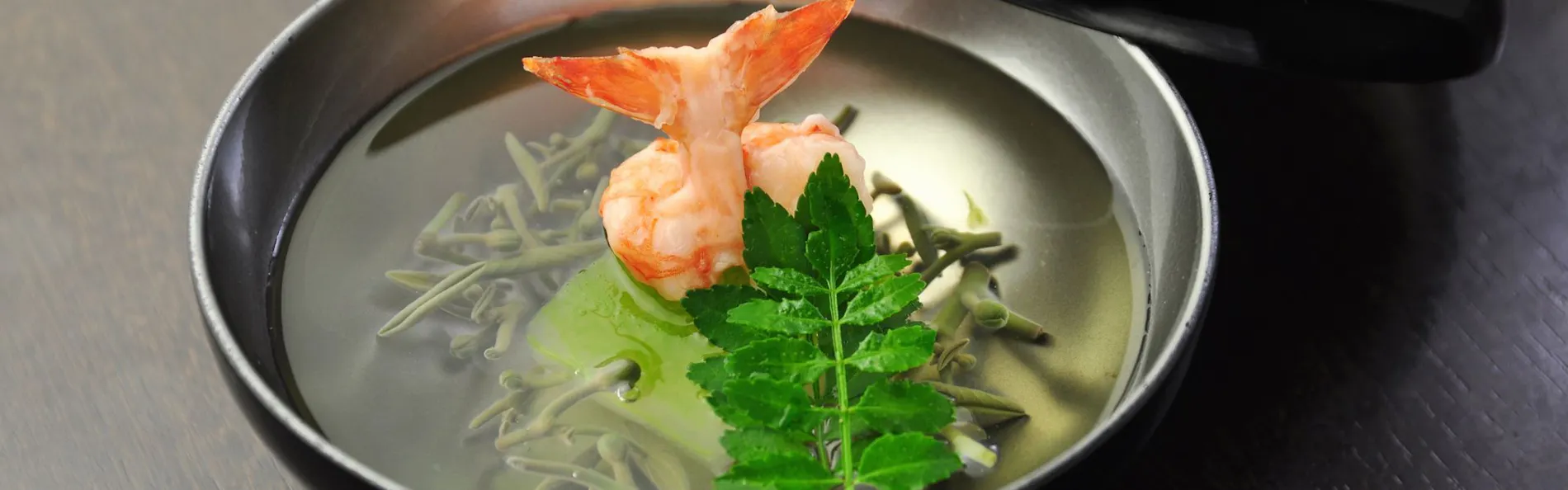 伊東遊季亭