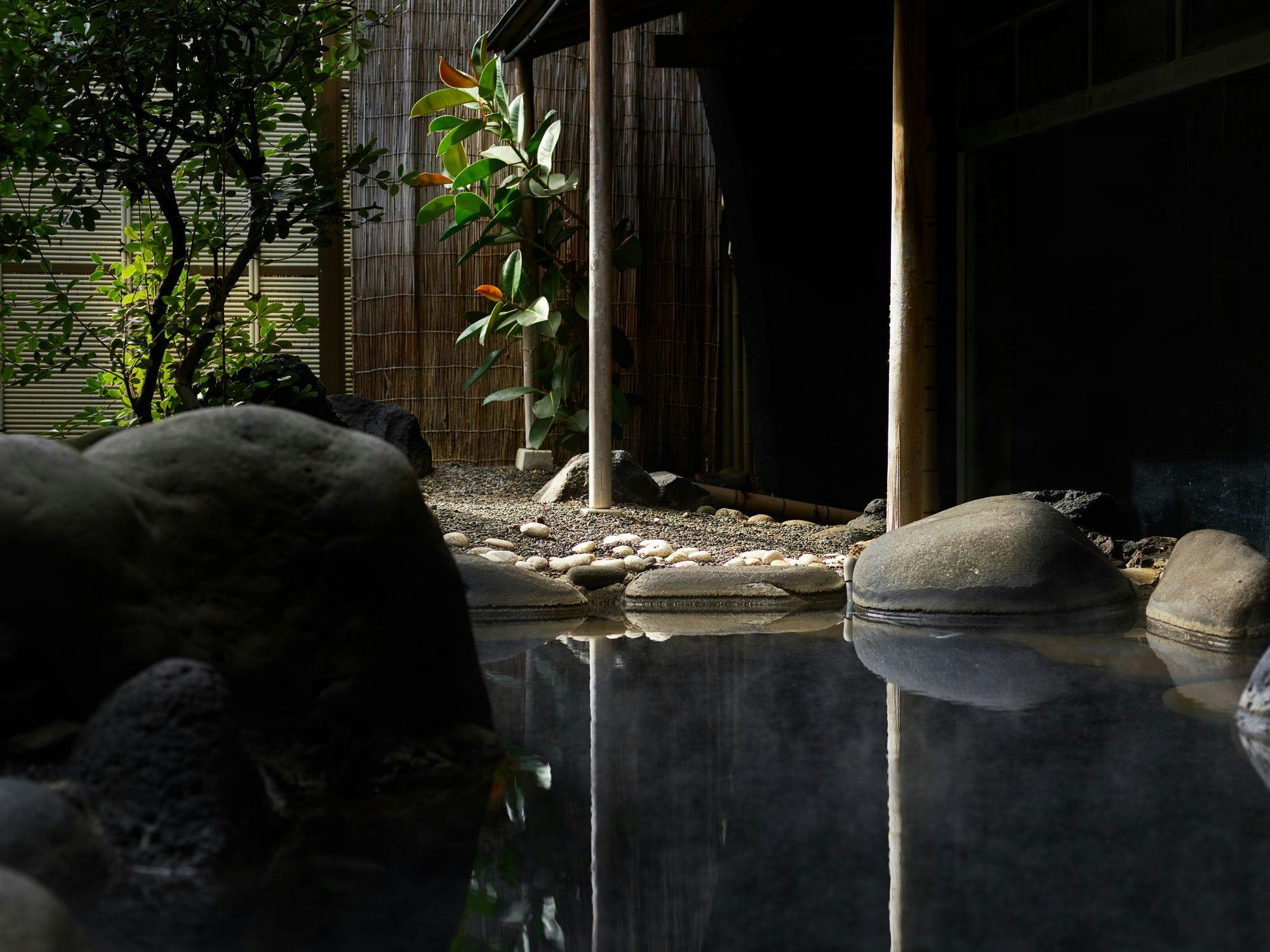 伊東遊季亭