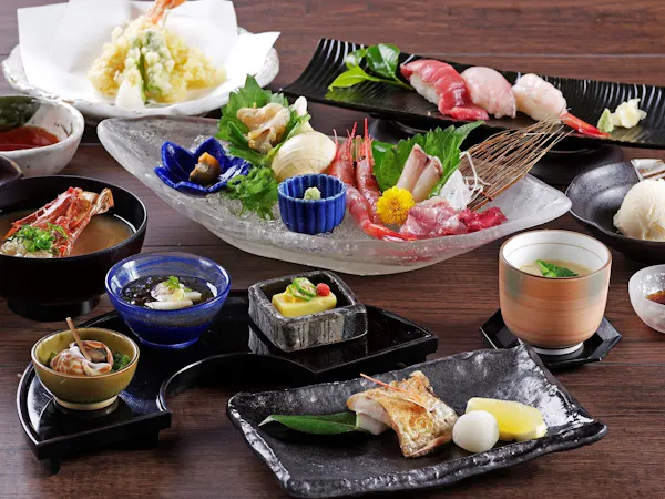 【デラックス/夕食付】のどぐろに舌鼓~地魚料理堪能「花籠御膳」