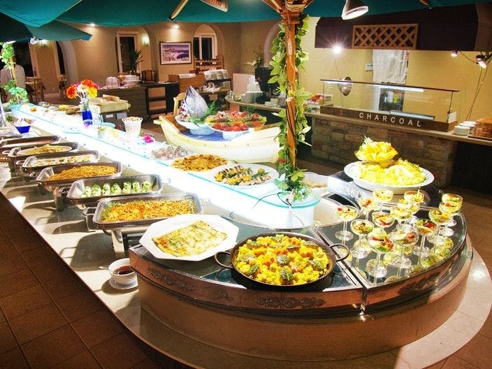 *メインレストラン・センタープレイス