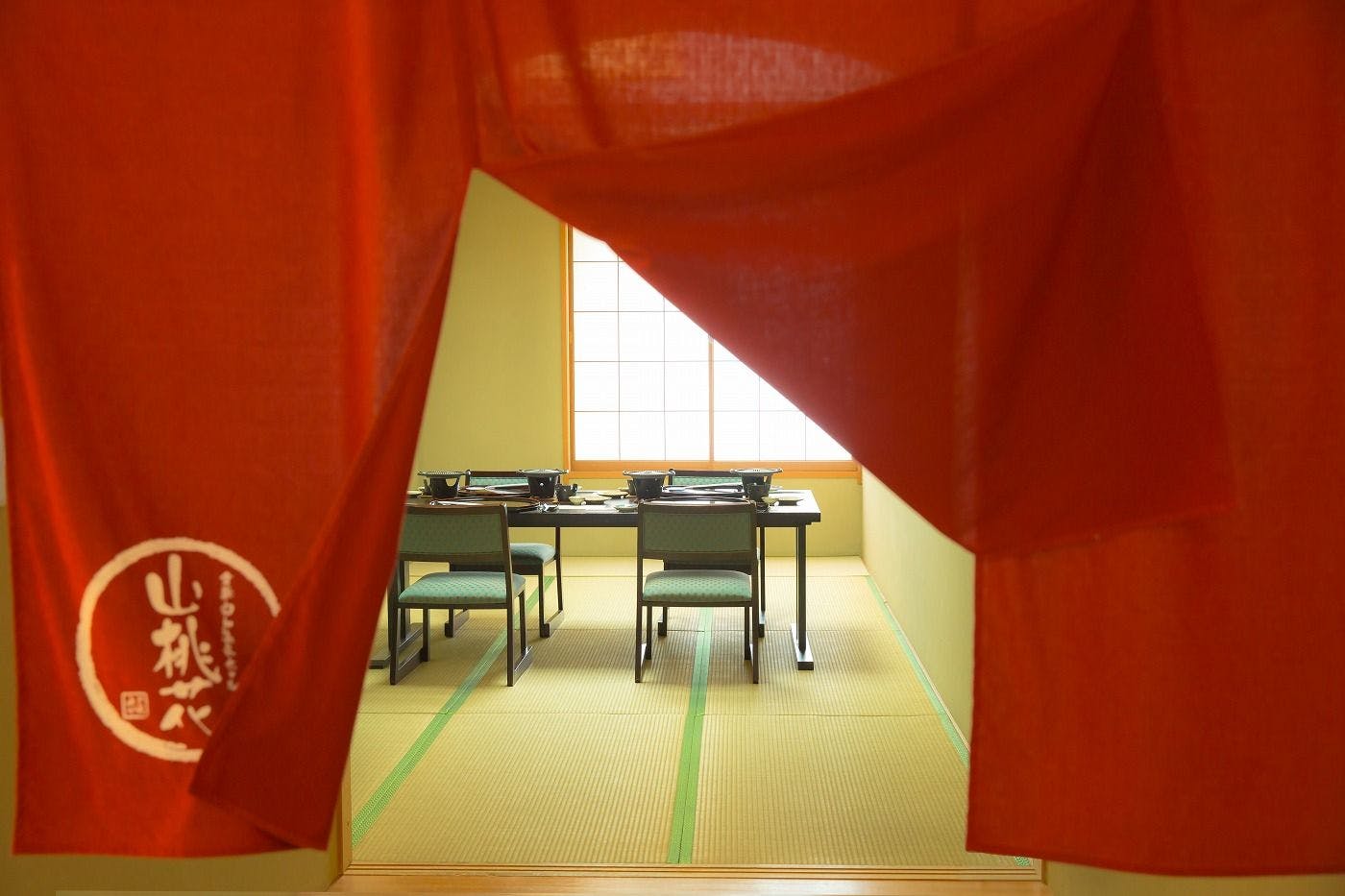 Makan di ruang pribadi