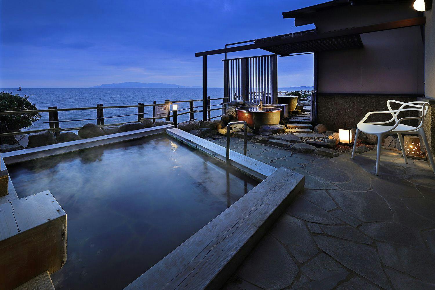 น้ำพุร้อนโซไค