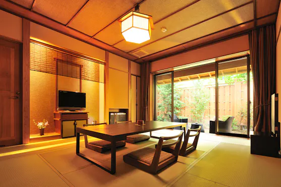 "Kurumi" ห้องสไตล์ญี่ปุ่นขนาด 10 เสื่อทาทามิ