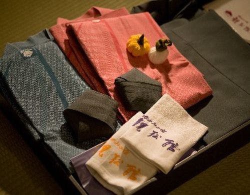 浴衣で温泉宿ゆっくりと・・・。