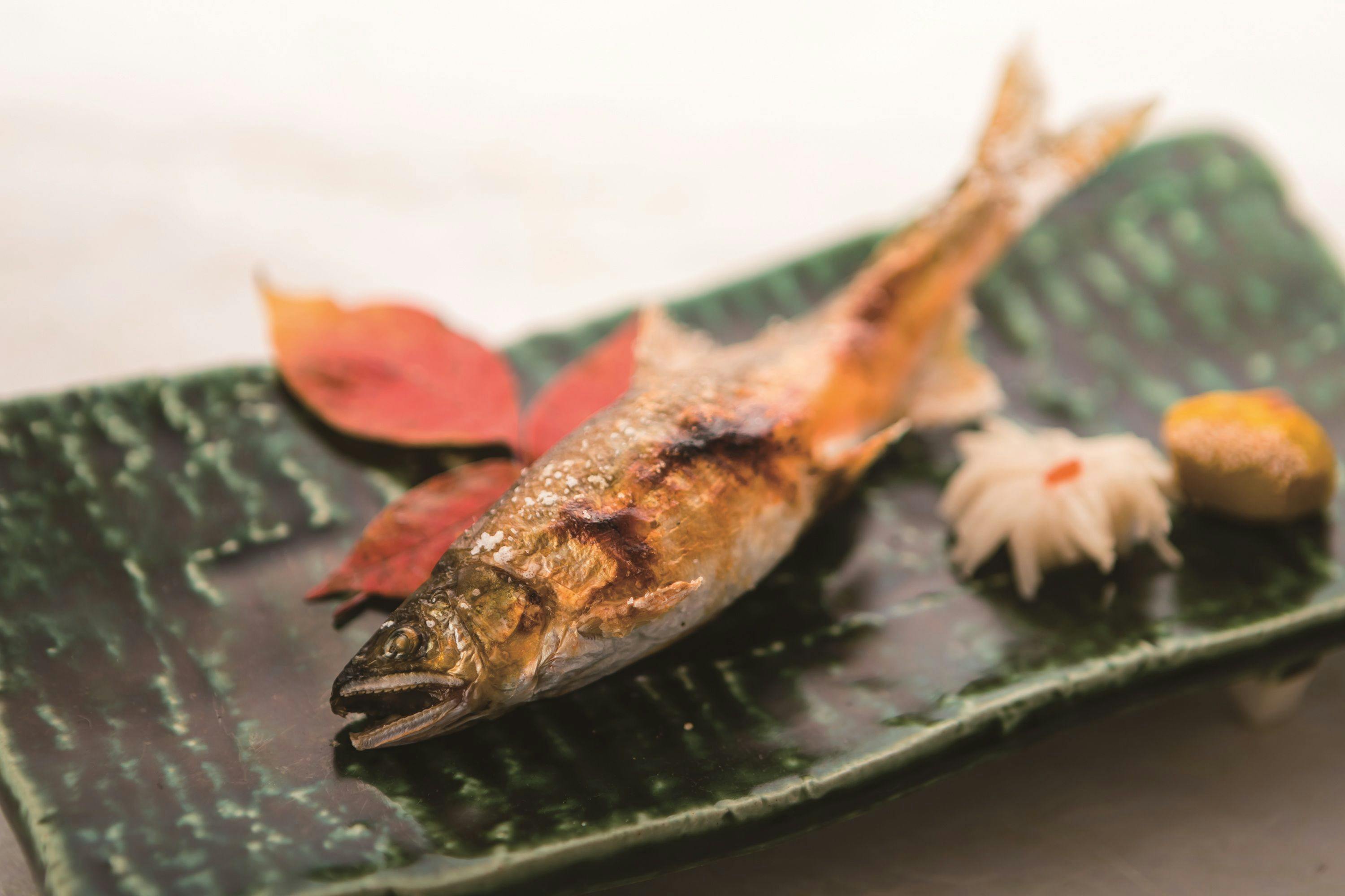 【秋膳】名残り鮎化粧焼き
