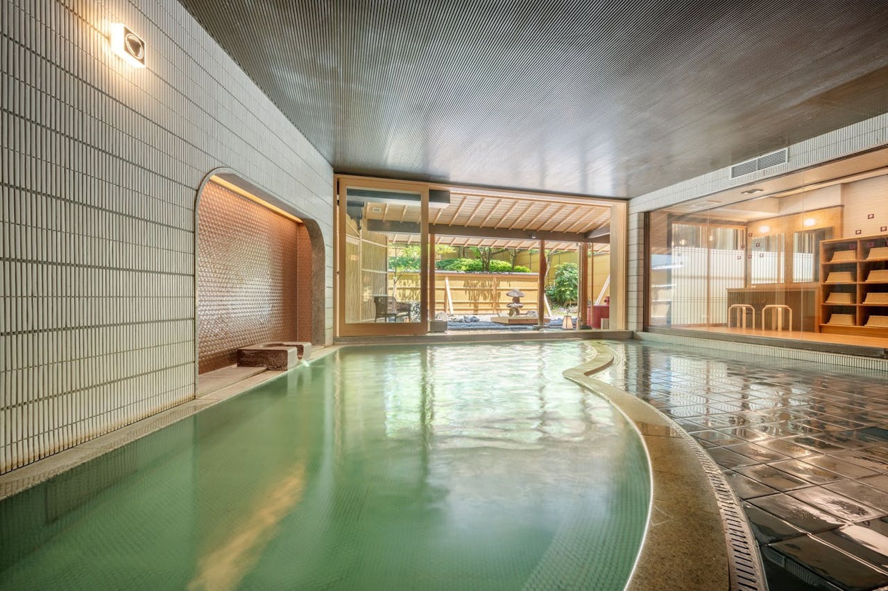 大浴場「静の湯」