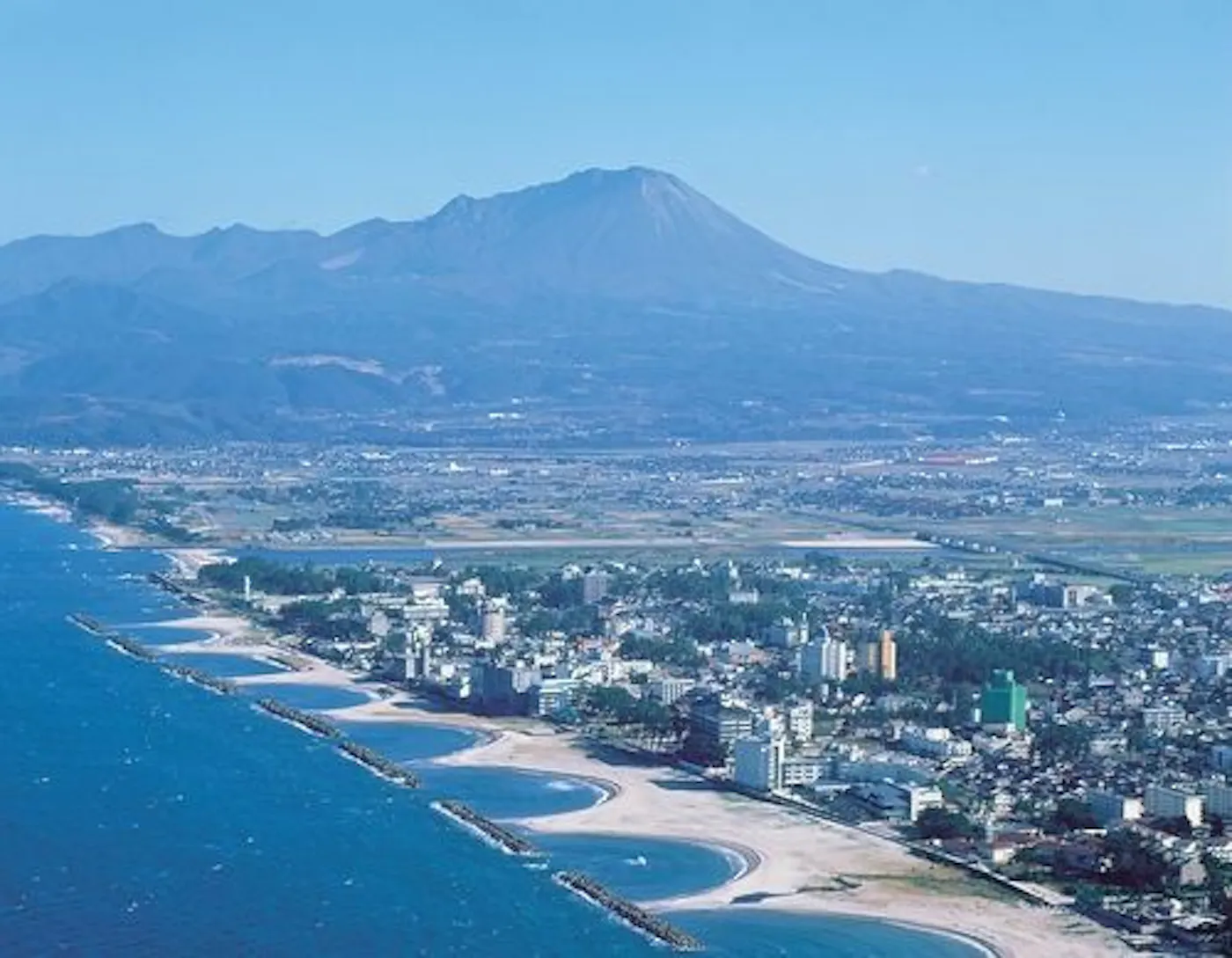皆生温泉 華水亭:大山と皆生の海岸線