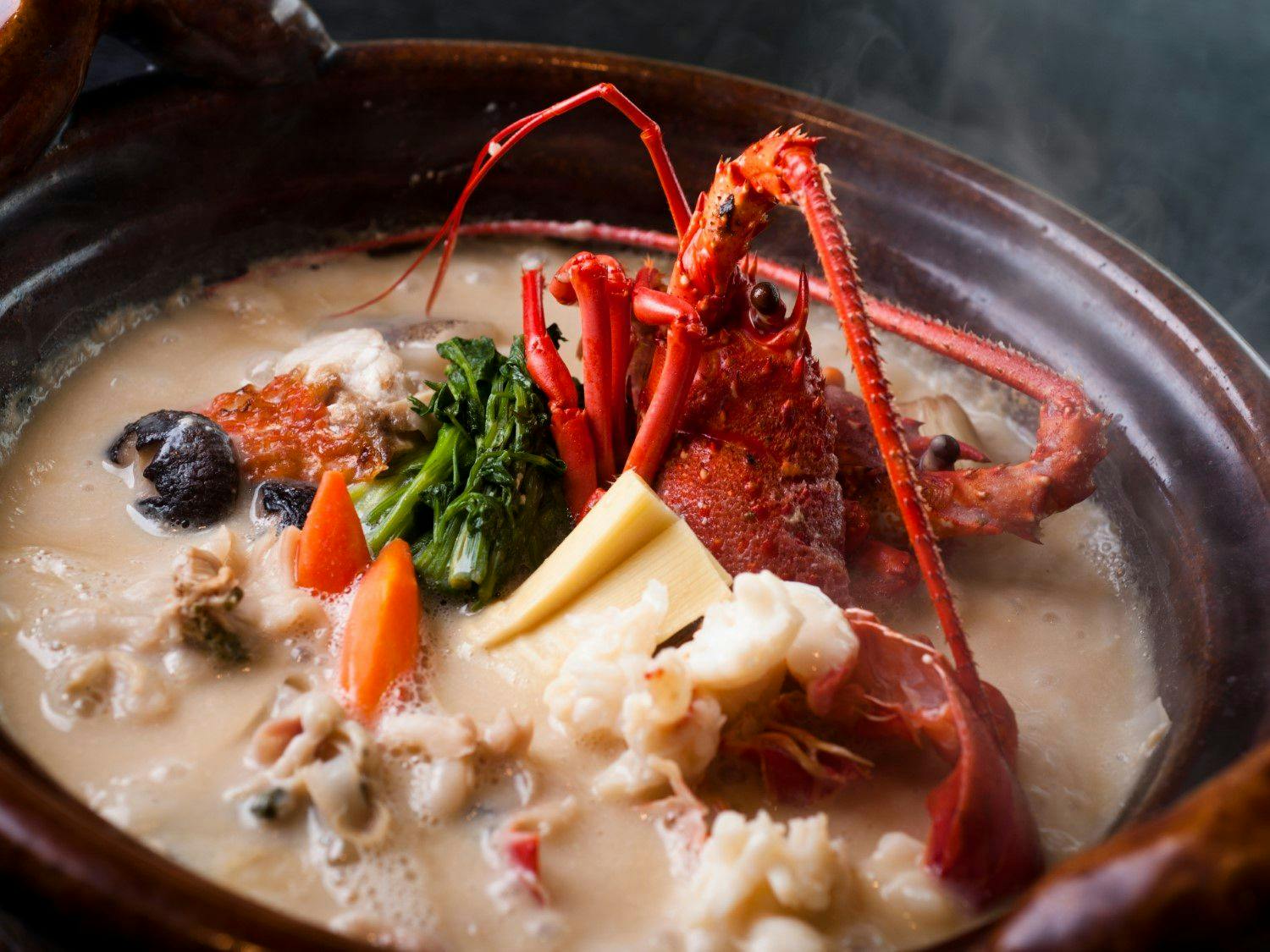 【海鮮香味鍋懐石】料理長特製の鍋地と厳選食材で海の幸を堪能