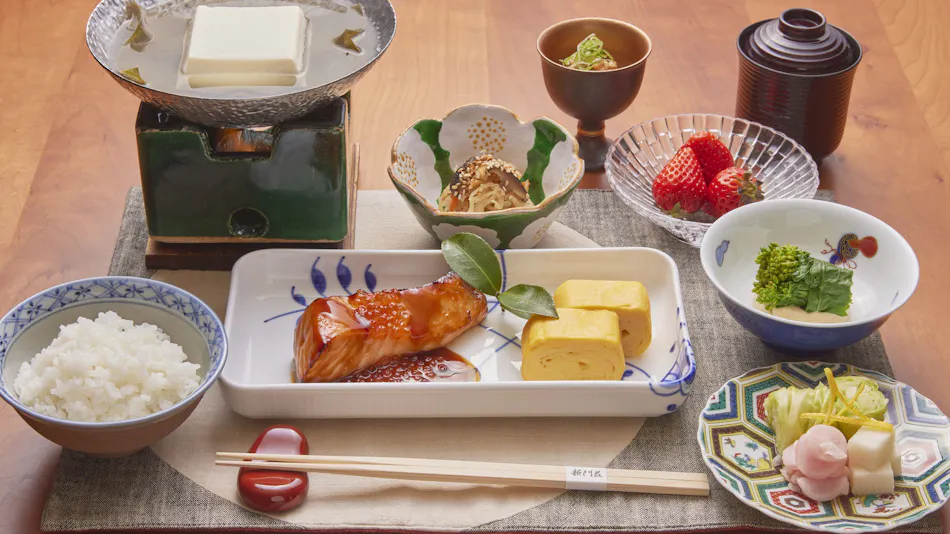 Gion Shinmonso
