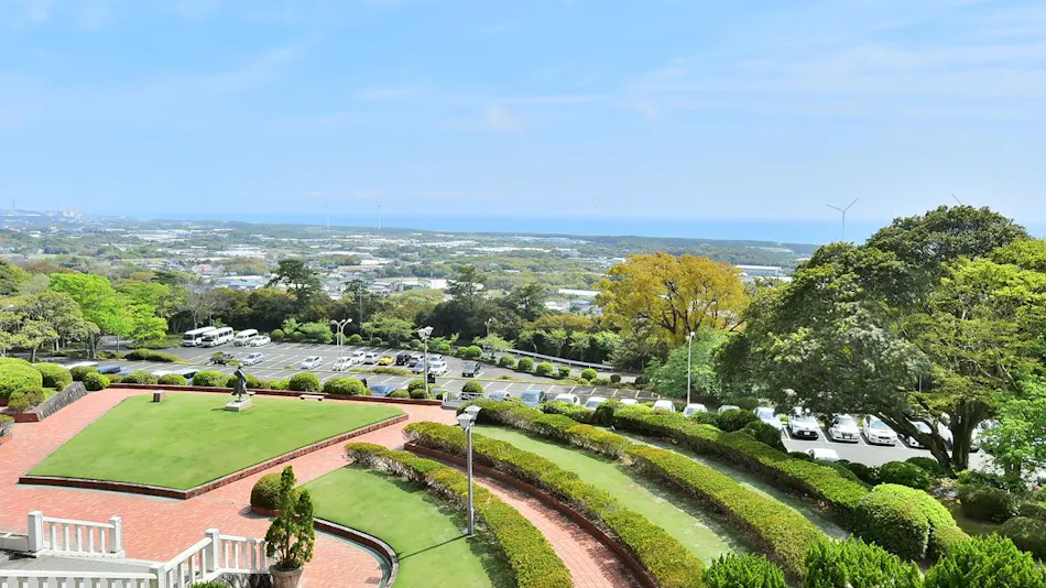 Shizuoka Country Hamaoka Course & Hotel