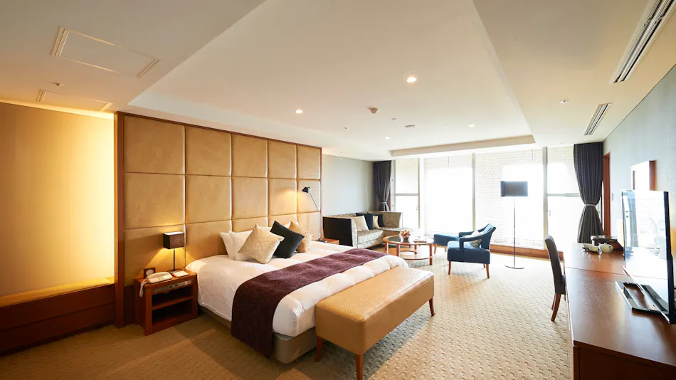 Shizuoka Country Hamaoka Course & Hotel