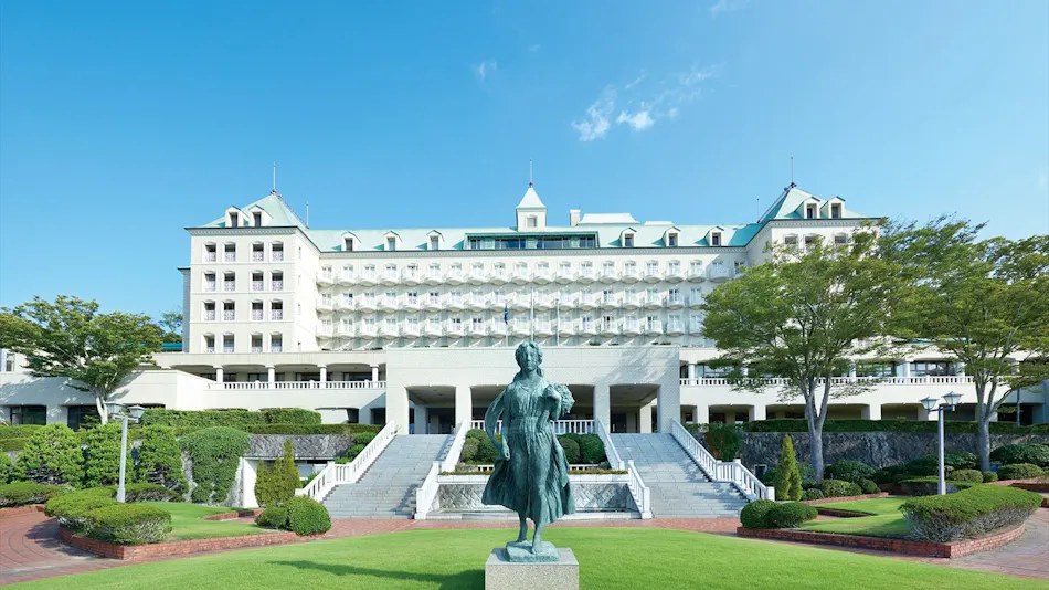 Shizuoka Country Hamaoka Course & Hotel