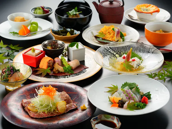 【ช่วงปีใหม่】เฉพาะชำระเงินด้วยบัตร/แผนพิเศษรวมอาหาร 2 มื้อ (1 คืน)