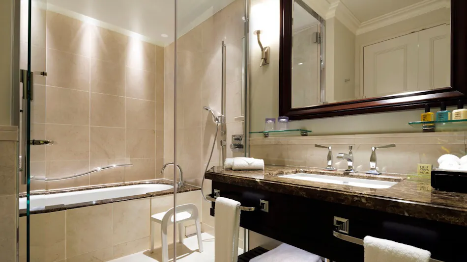 The Tokyo Station Hotel