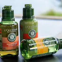 ロクシタンのミニボトルをプレゼント