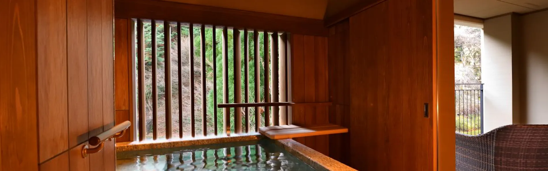 京 YUNOHANA RESORT 翠泉