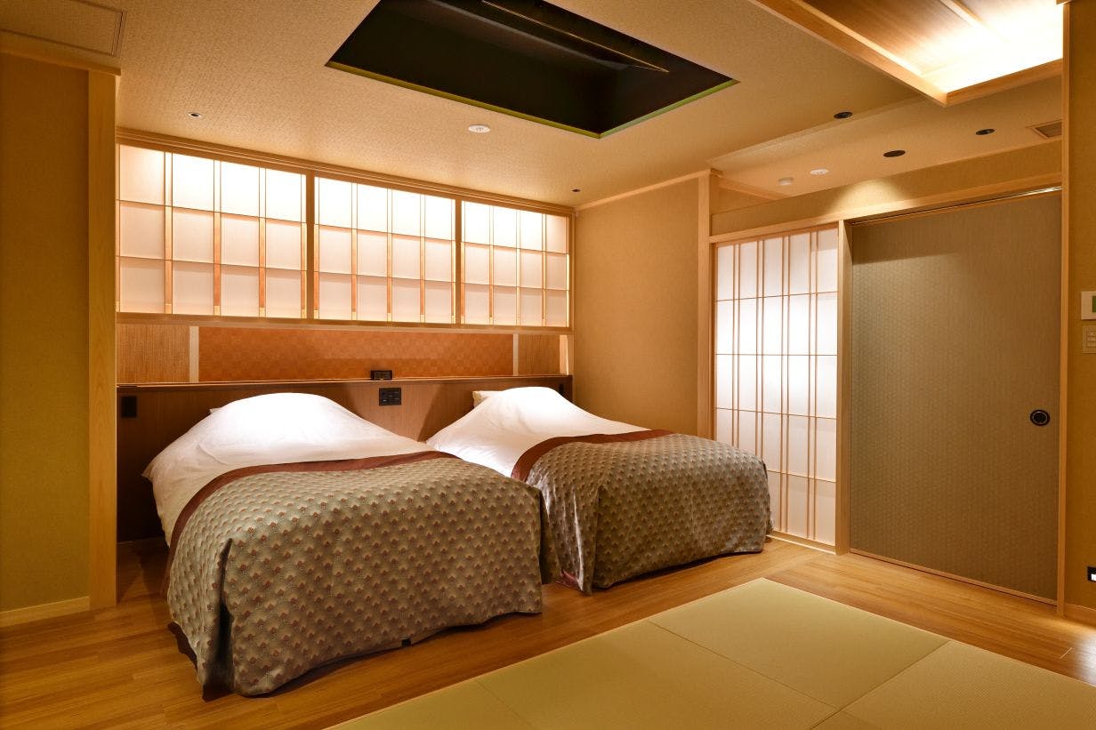 京　YUNOHANA RESORT　翠泉