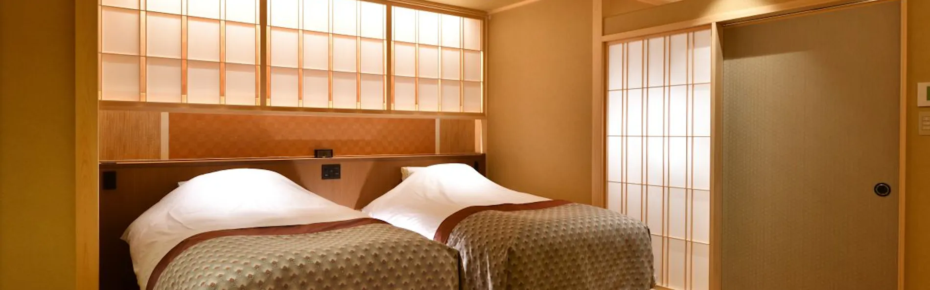 京 YUNOHANA RESORT 翠泉