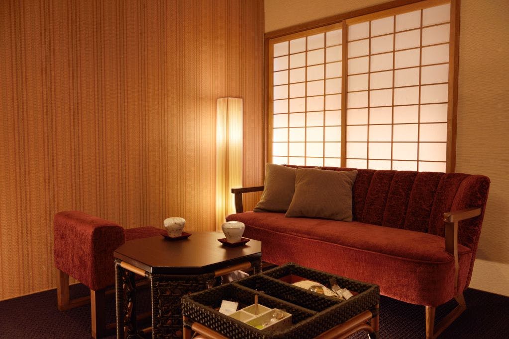 京　YUNOHANA RESORT　翠泉