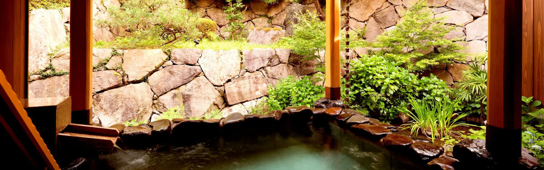 京 YUNOHANA RESORT 翠泉