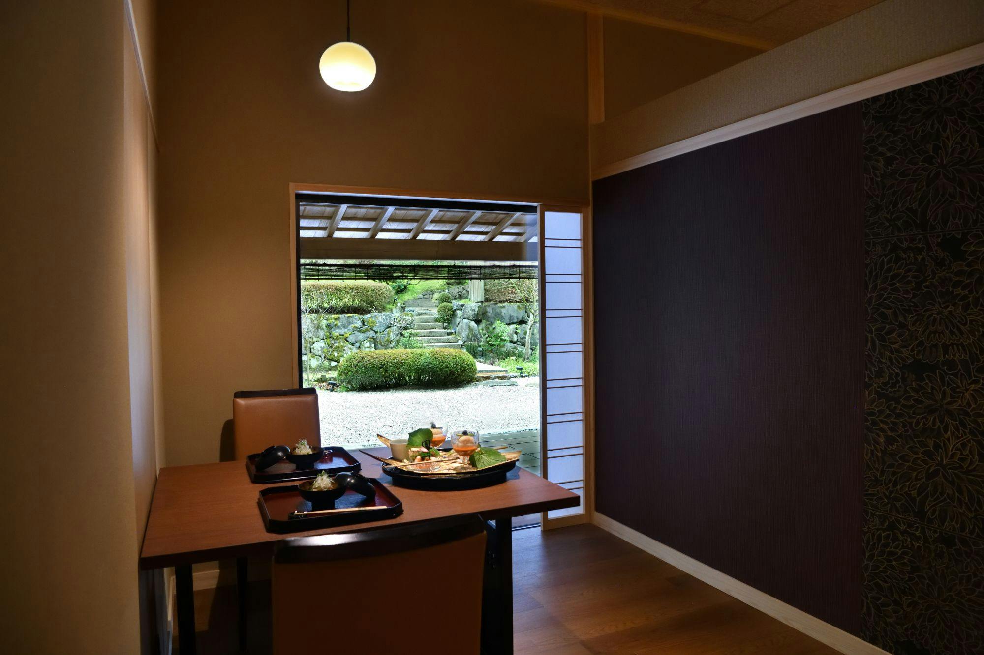 京　YUNOHANA RESORT　翠泉