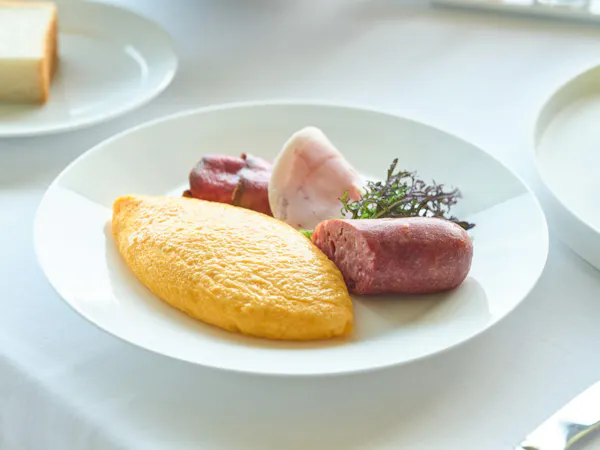 【 夕食なし ・室数限定 】お食事は朝食のみのシンプルステイ