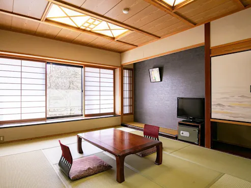 ห้องพัก|ห้องสไตล์ญี่ปุ่นสองห้องในอาคารหลัก