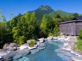 由布院 梅園 GARDEN RESORT