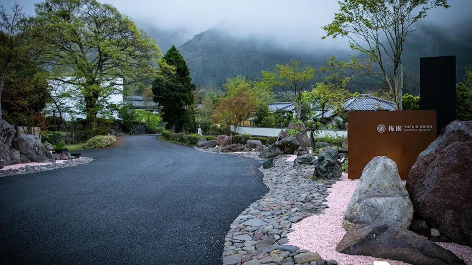 Yufuin Baien Garden Resort