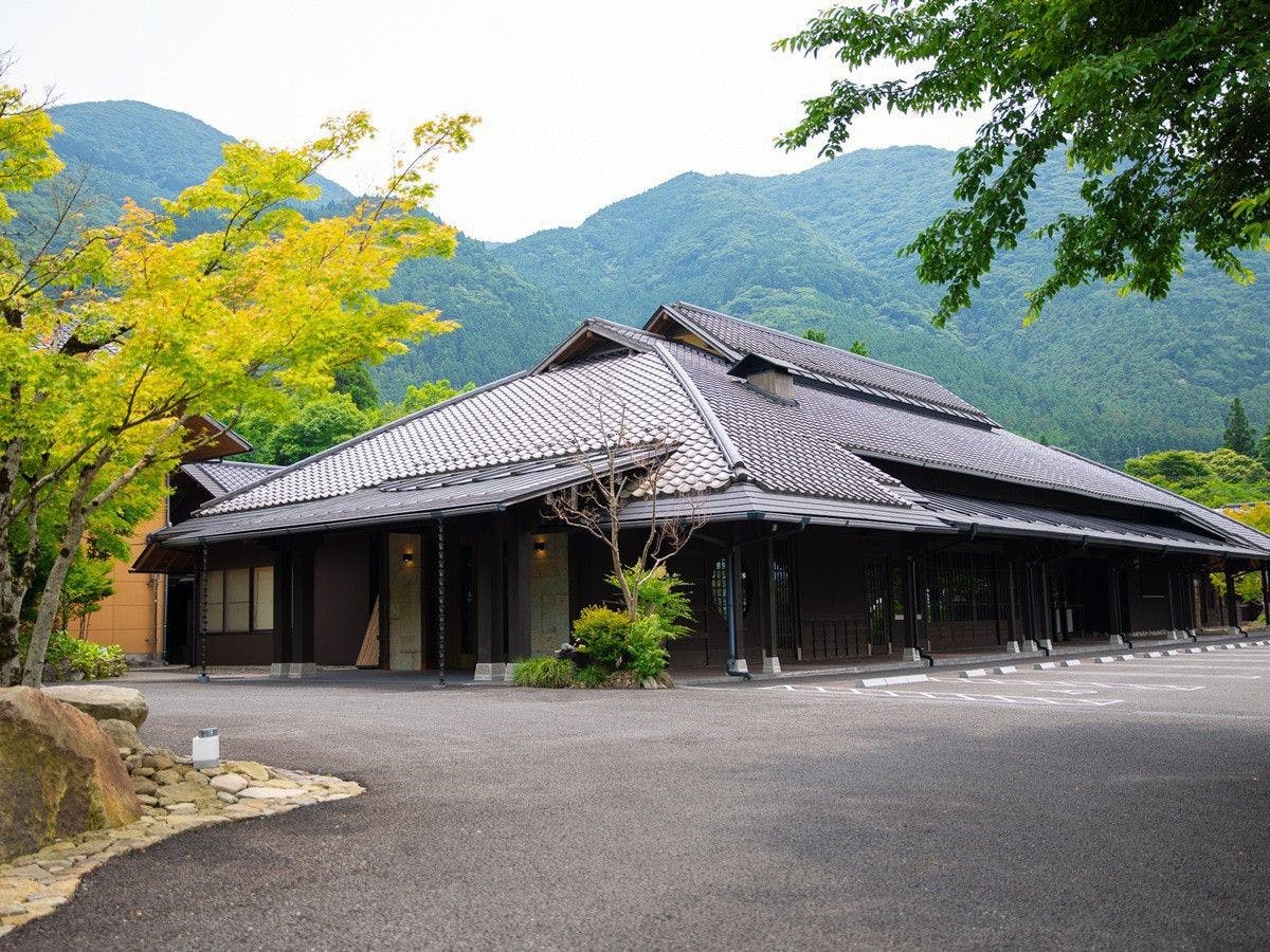 由布院 梅園 GARDEN RESORT