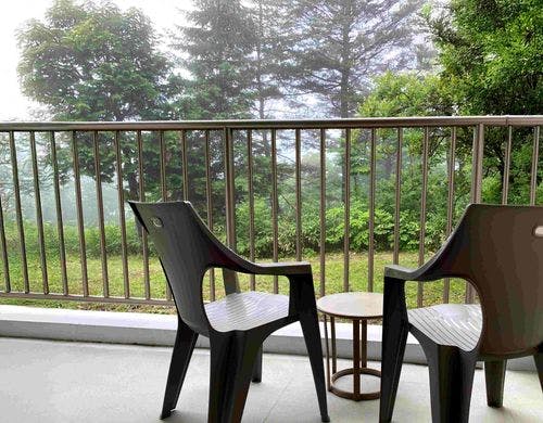 スイートルーム１階（ベッド側）