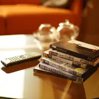 เพลิดเพลินกับการชม DVD หรืออ่านหนังสือในห้องพัก.