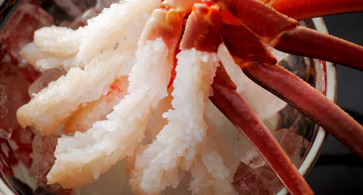 【カニ】<活蟹懐石>当館人気No1~獲れたての活ずわい蟹を「カニ刺」「焼蟹」「蒸かに」で満喫!