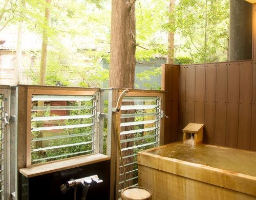 源泉ひのき露天風呂付客室